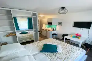 Málna Apartman Juventus, Balatonfoldvar