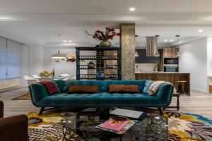 110 M2 Central apartment in Abando Close To Guggenheim with parking, Bilbao