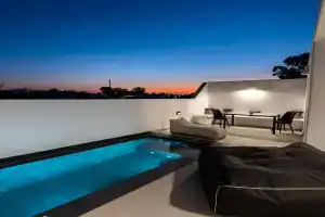 Filoxenia Luxury Villas, Perissa