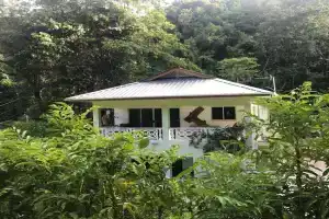 FOND B'OFFAY LODGE, Praslin Island
