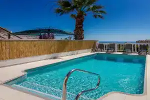 Amazing Home In With Kitchen Guest house, Torrevieja