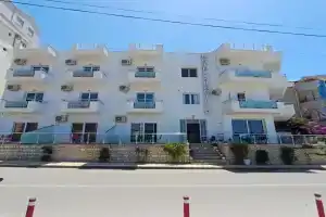 Hotel Sherifi, Sarande