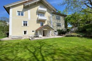 Historical Villa in the heart of 2, Bled