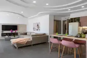 Big blue suites gf, Ierapetra