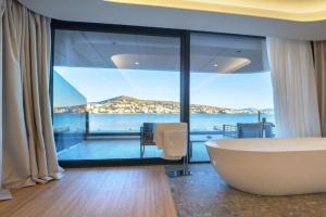 AL'YACHT Premium Hotel, Sarande