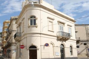 Palazzo Leonardo Apartments, Scicli