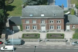 Gite a côté, c'est aussi chez vous Apartments, Namur
