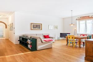 San Vitale Elegant Flat Apartments, Verona