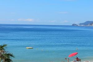 Tramonto sul Mare - Sea Suite Apartments, Savona