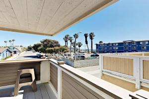 Sailaway Cabin Guest house, Ventura