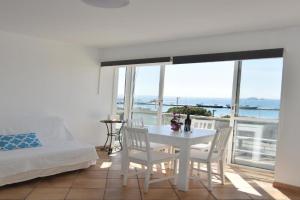RNET - Merce Rododera - Puerto Apartments, Roses