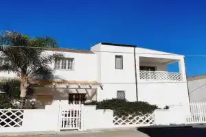 Villa Litus, San Pietro in Bevagna