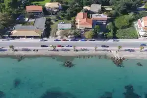 ZAMBELLA APARTMENTS, Ypsos