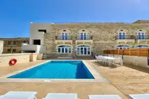 Ta' Giga Farmhouse, Munxar