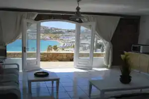 Revel 6 Guest house, Ornos