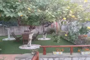 LA Giulia Guest house, Capri Village