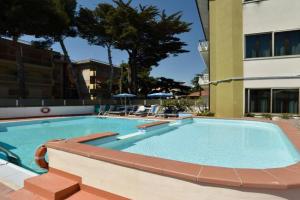 Hotel Mhotelsgroup, Diano Marina