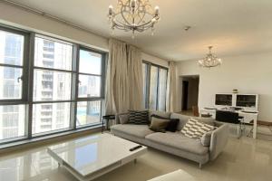 Lux BnB Standpoint Tower Burj & Fountain Views Apartments, Dubai
