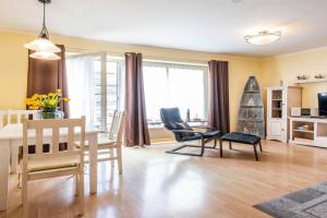 Haus Seemeile Wohnung 2 20 Apartments, Busum