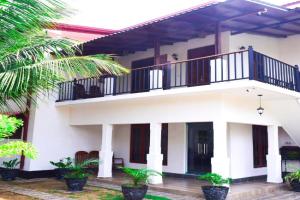 Parallel villa, Trincomalee