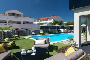 Villa LuiSole, KRK