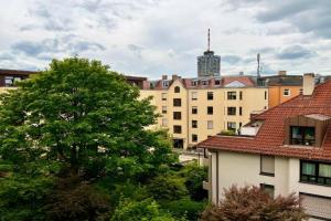 Apartment Skyline by Aux Property, Augsburg