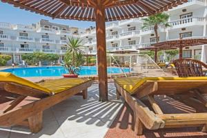 Zak Inn, Hurghada