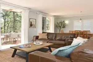 Villa 2br Pinot Grigio Villa located within Cypress Lakes Resort, Pokolbin