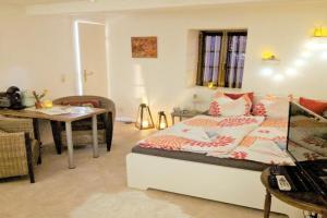 Zi1 - Urlaubsmagie - Erholung mit Pool & Sauna Apartments, Sebnitz