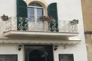 B&B La Loggia e L’Orologio Mini-hotel, Castiglione del Lago