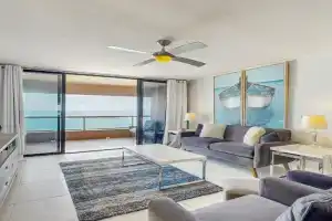 Crescent Beach Club I 12D Guest house, Clearwater Beach