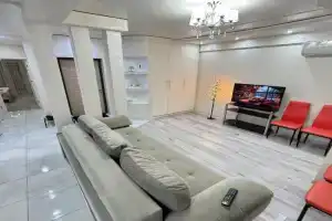 RentNow Family Large Apartament near Airport, Chisinau