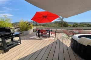 Superbe appartement sur le port, jacuzzi, piscine Apartments, Porto-Vecchio