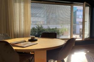 Kaupmehe Terrace Apartment, free parking, Tallinn