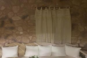 Avas studios, Arkasa