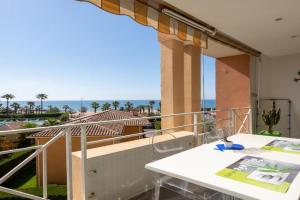 CAP HERMES Vue MER 3 Pieces 70m2 Climatise 4 Perso Apartments, Frejus