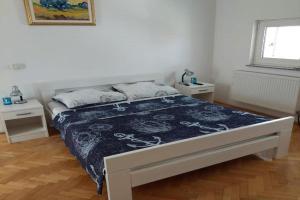 Apartments "Jope i Toni", Biograd
