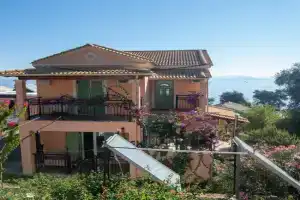 Villa Pepy Studio 3, Mesongi