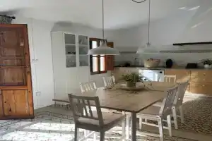 Encantadora casa con terraza a un minuto de la playa, Altea