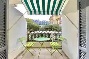 Chez Chebil in rue Halevy - near the sea Apartments, Nice