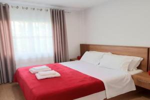 Comfy apartment- Sunny balcony, Tirana