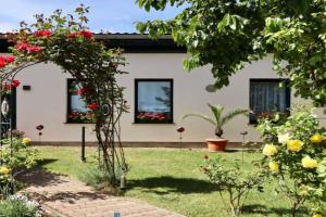 "Das" Objekt ID 12035-8 Guest house, Waren