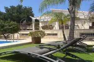 Villa Castillitos en el Aire en lo alto del Montgó-Denia-Piscina, Denia