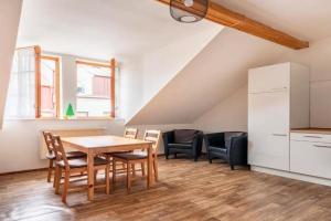 City Center/ Spa/ Scenic viewpoint nearby Apartments, Karlovy Vary