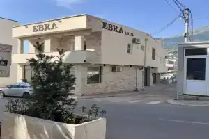 Ebra Lux Apartmani, Dobra-Voda