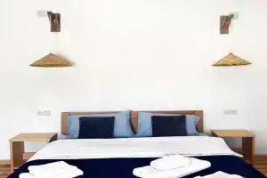 "White House Nakani" - Guesthouse near the centre, Mestia