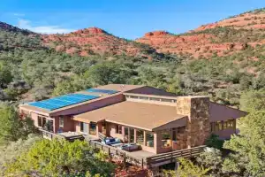 Hilltop Designer Villa, 3 Acres, Forever Views, Sedona