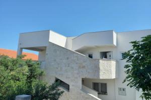 Apartments M & L Murter, Betina