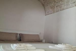 Dimora Ketty Apartments, Noci