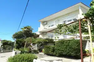 Apartmani 30053 - Veljacic, Crikvenica